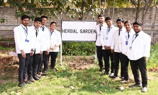 Top and best pharmacy colleges in Uttar Pradesh