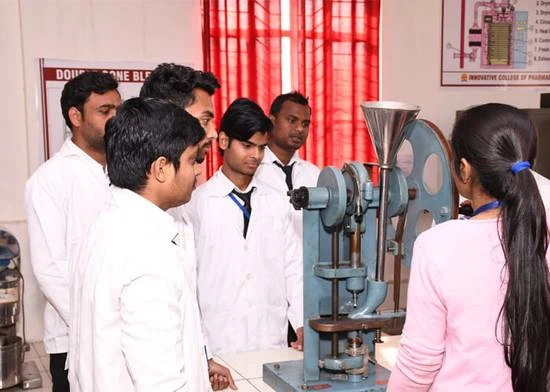 Top and best pharmacy college in uttar pardesh